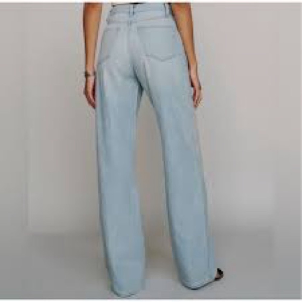 Reformation Carey Lived in Light Wash Wide Leg Jeans - Picture 4 of 8